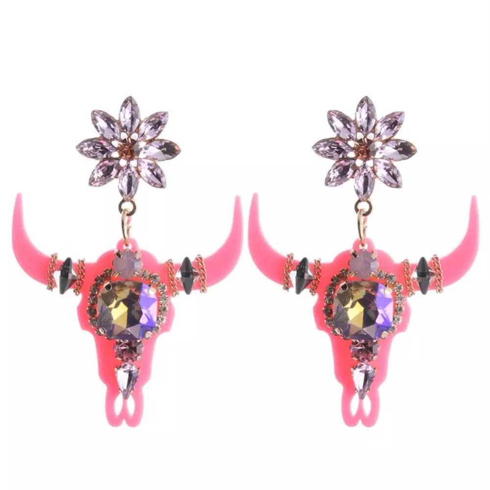 Boutique Southwestern Longhorn Skull Rhinestone Earrings Pink on Pink